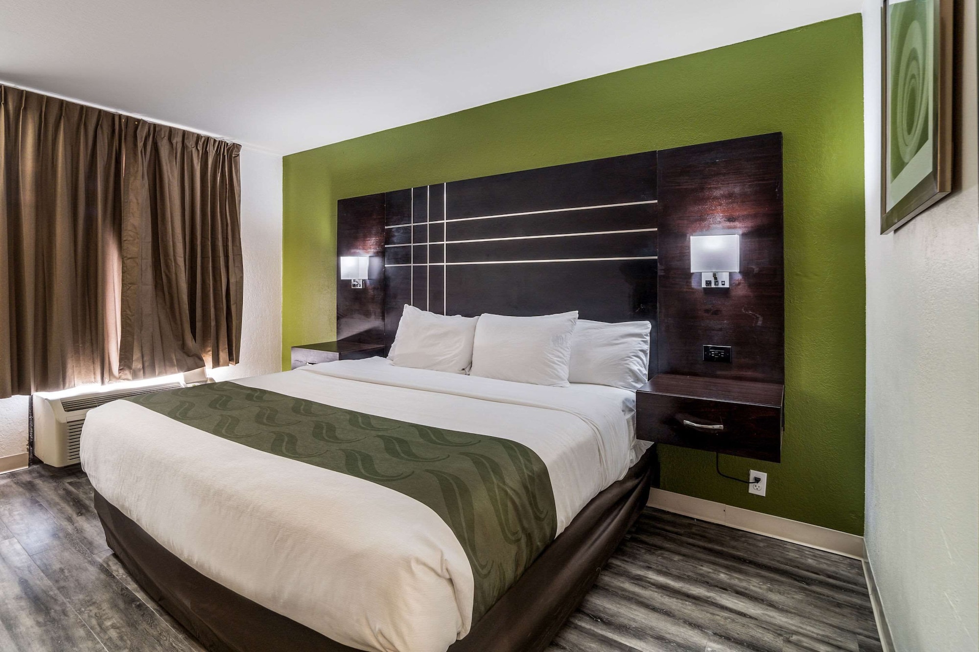 ROOM, KING BED, ACCESSIBLE