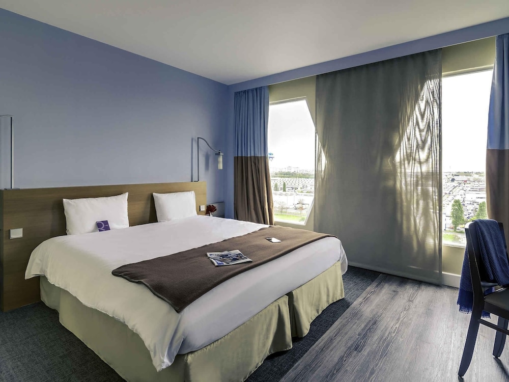 MERCURE PARIS ORLY RUNGIS 15/71