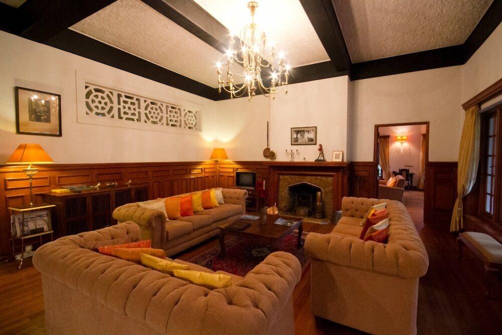 Governors Mansion 16/50