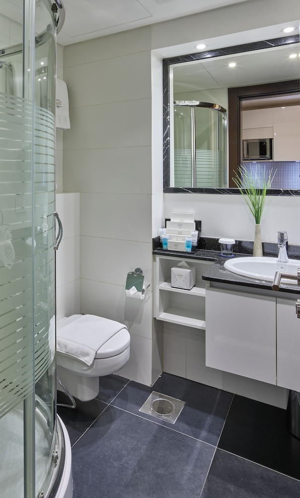 Sodeco Suites 8/57