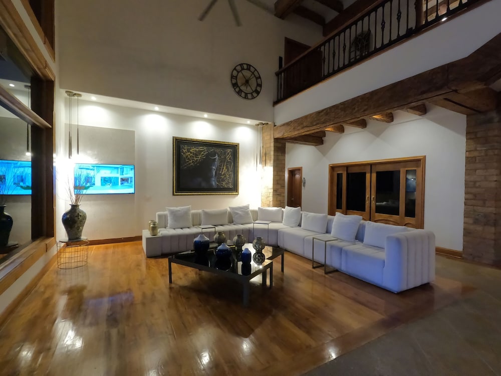 Visus Hotel Boutique and Spa 30/50