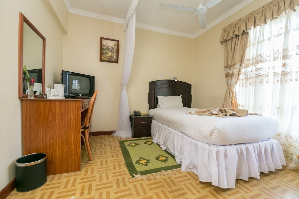 Fahari Gardens Hotel 15/50