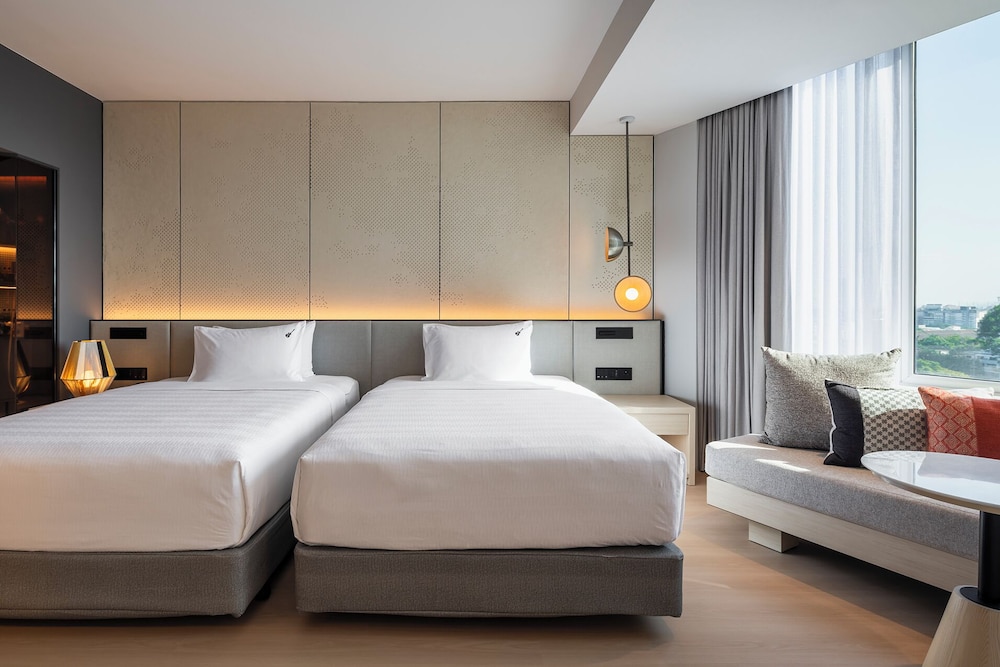 Deluxe, King Bed, Balcony