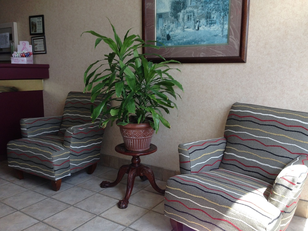 Guest Inn Pigeon Forge 32/48
