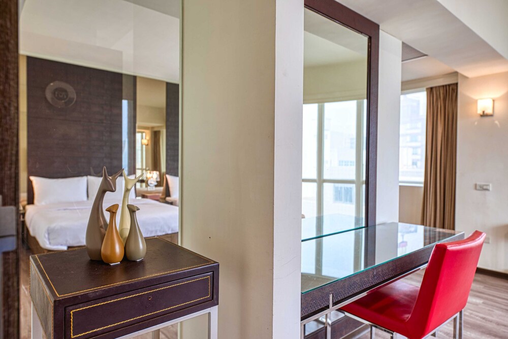 Jih Lih Hotel 38/38