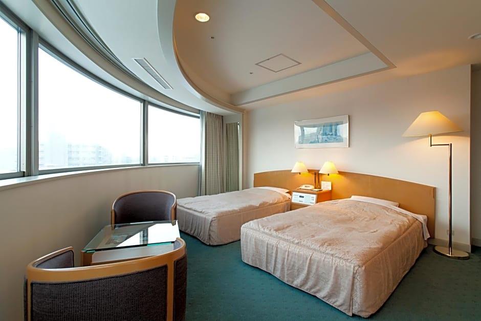 Jasmac Plaza Hotel 8/46
