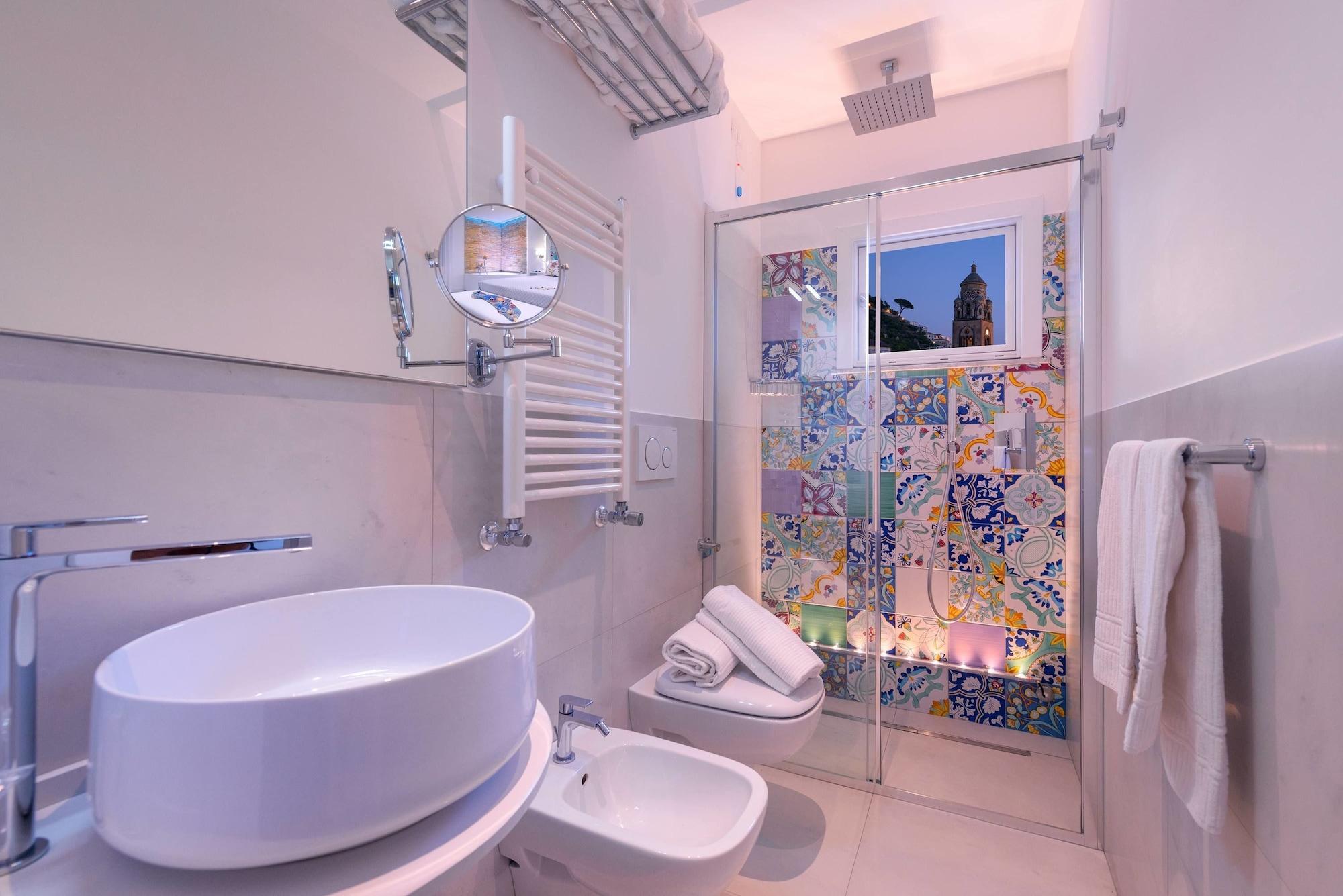 Deluxe, Double Bed, Adult Only، Hotel Amalfi 7/7