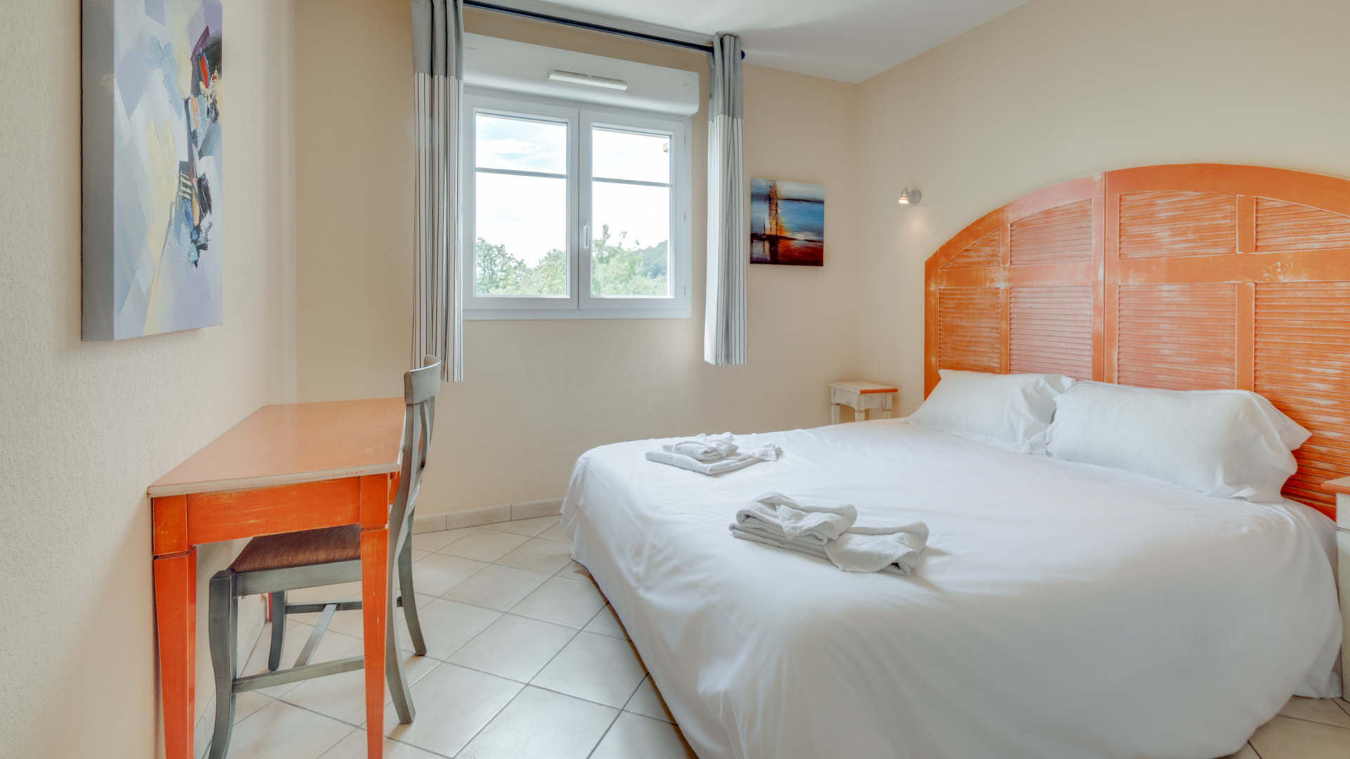 2 bedroom apartment 6 persons