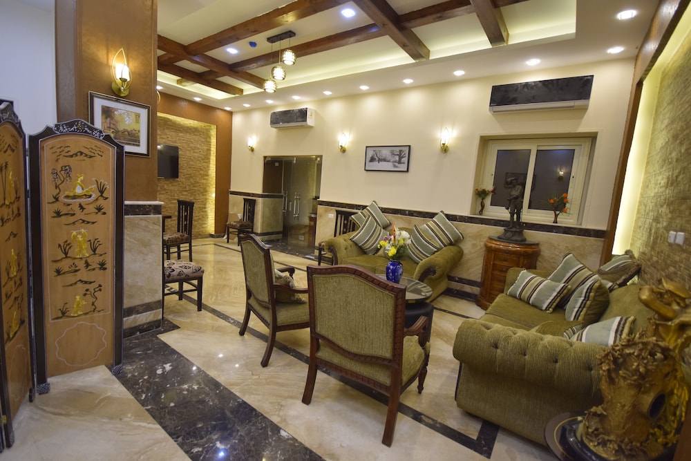 Amin Hotel 27/50