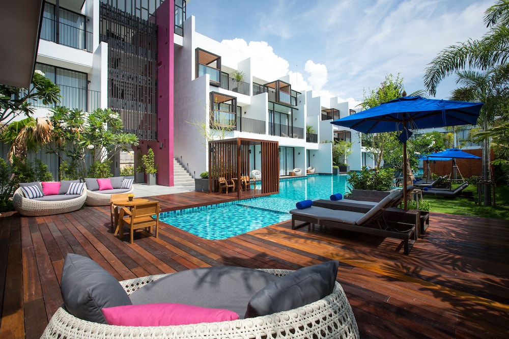 Asira Boutique Huahin Hotel 60/65