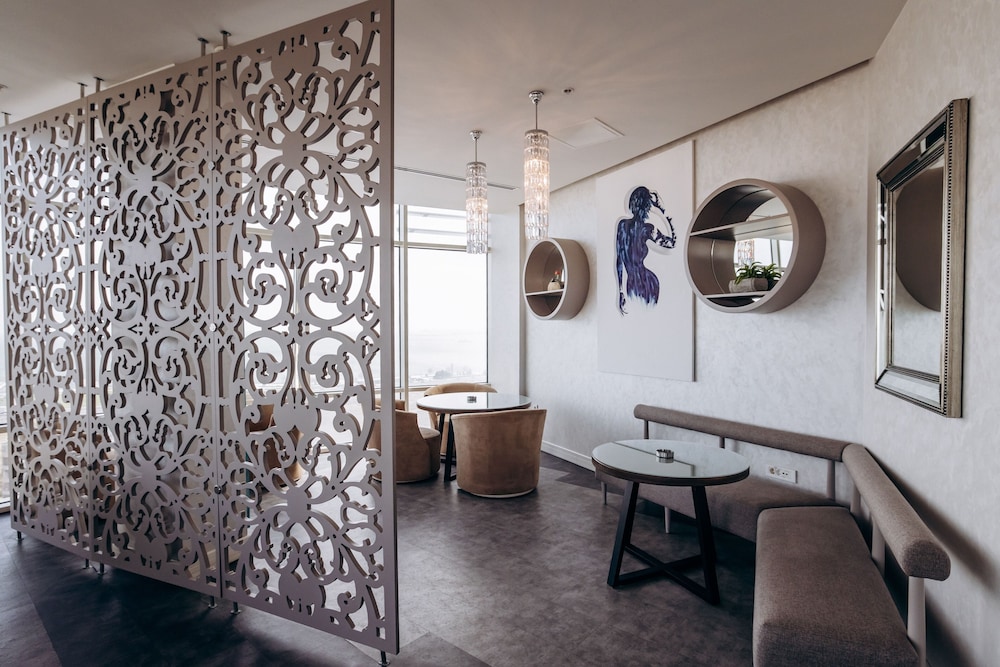 Sahil Hotel Baku 55/68