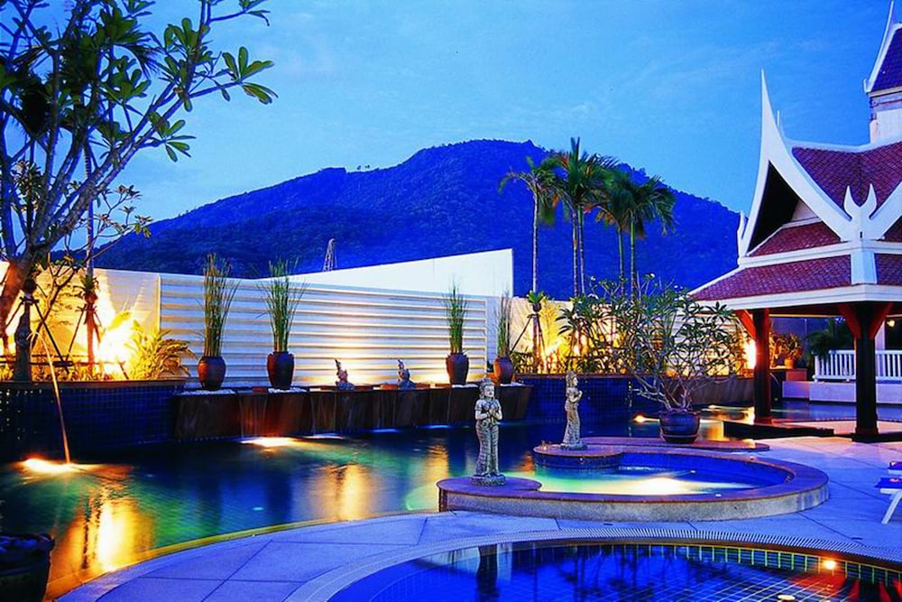 KATA POOLSIDE RESORT 65/67