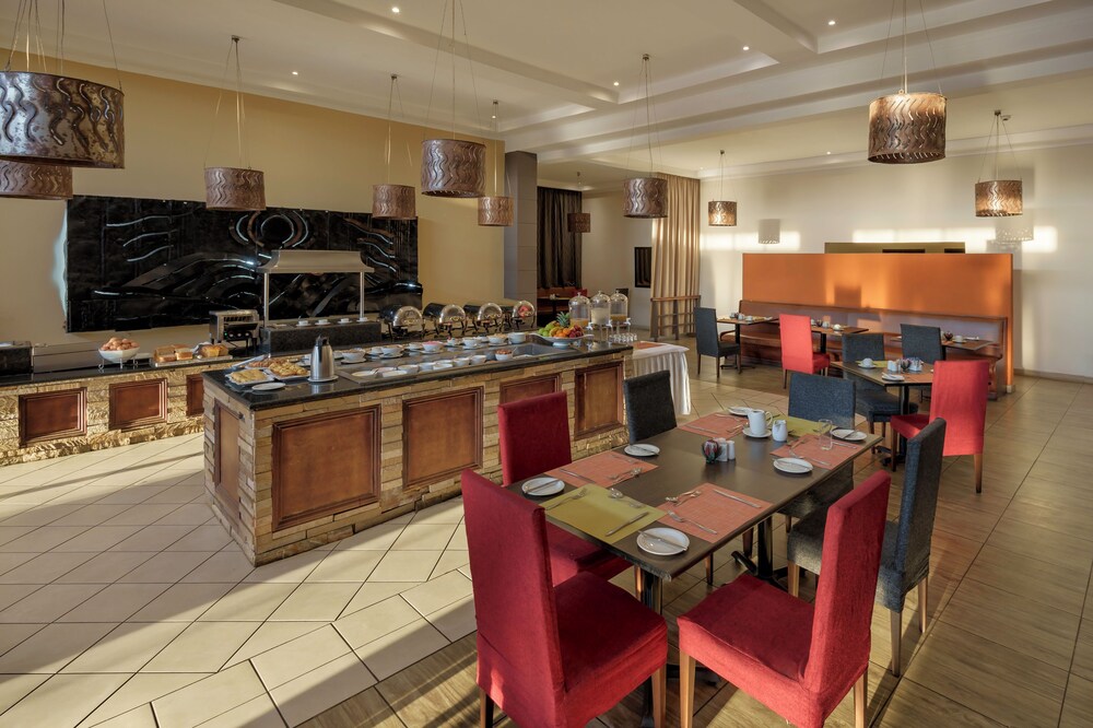 PROTEA HOTEL BY MARRIOTT CHIPATA — 9