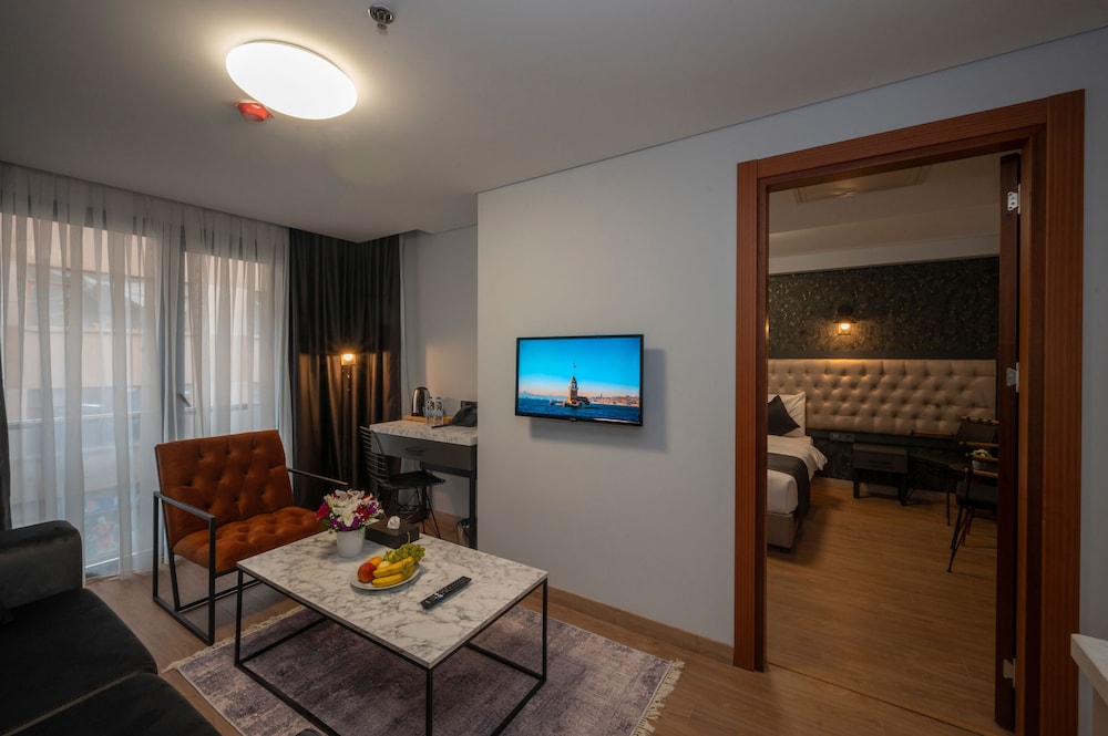 Ka Suites & Hotel 49/58