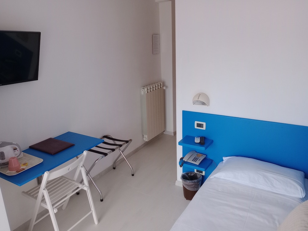 Hotel Eliani 25/47