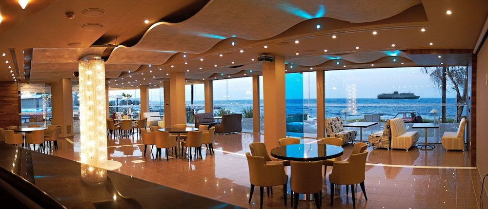 Heliotrope Boutique and Resort Hotels 52/65
