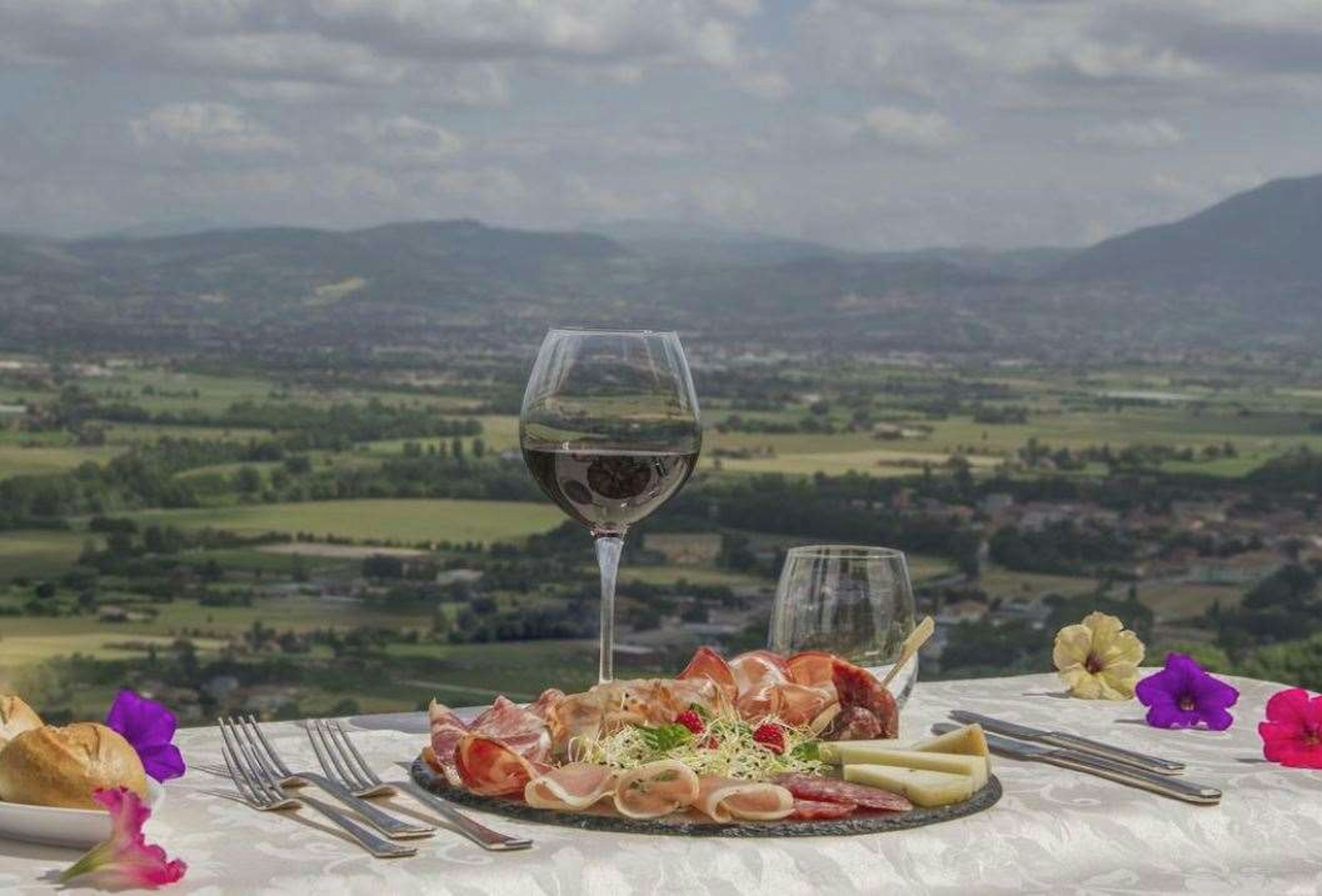 Relais And Spa La Corte Di Bettona 6/24