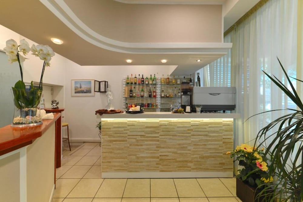 Hotel Taormina 4/25