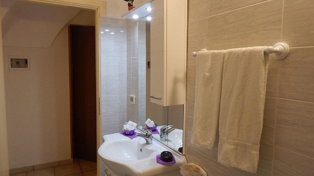 Albatro Rooms 24/47