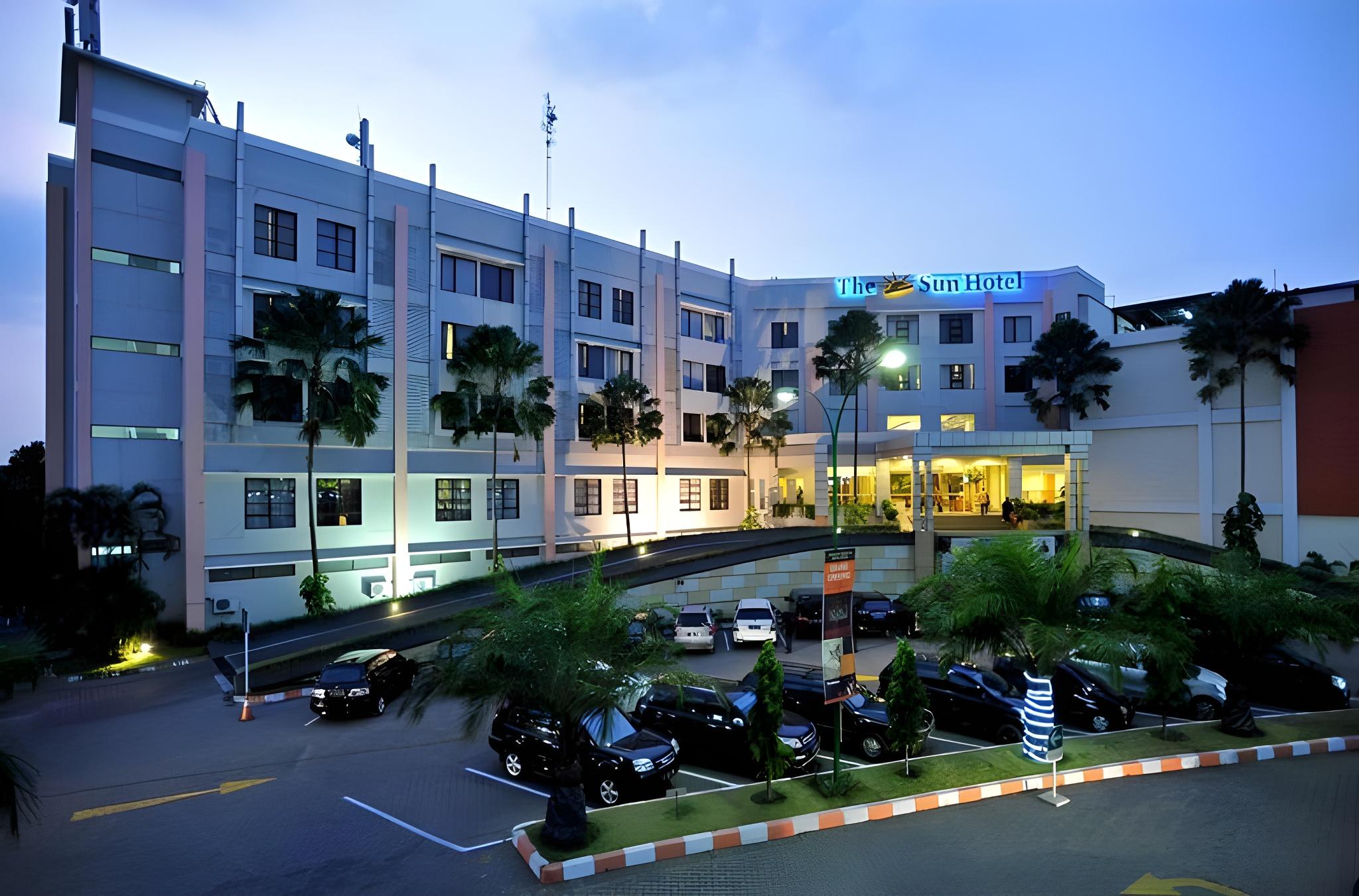 The Sun Hotel Sidoarjo 37/43