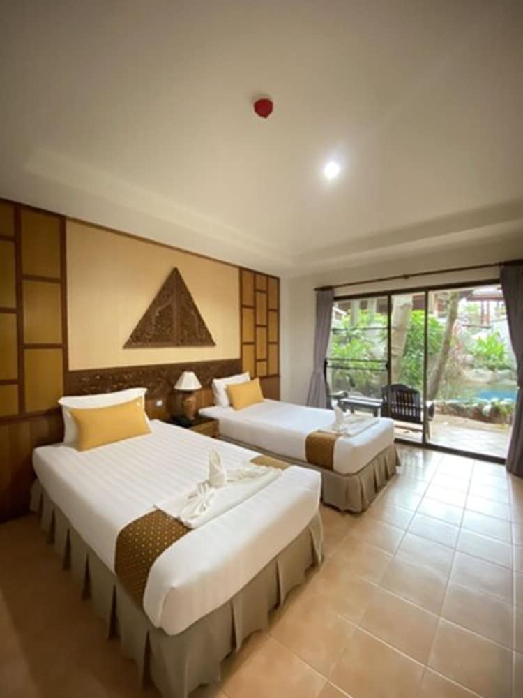 100 Islands Resort Spa 13/66