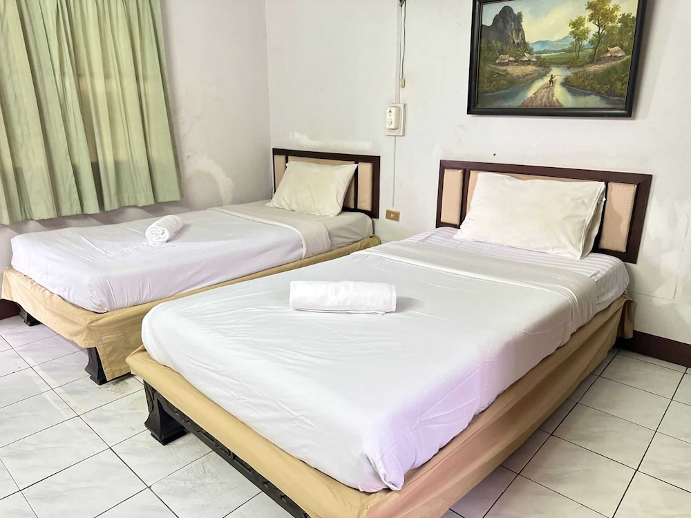 Hotel O Top North Guesthouse 19/32