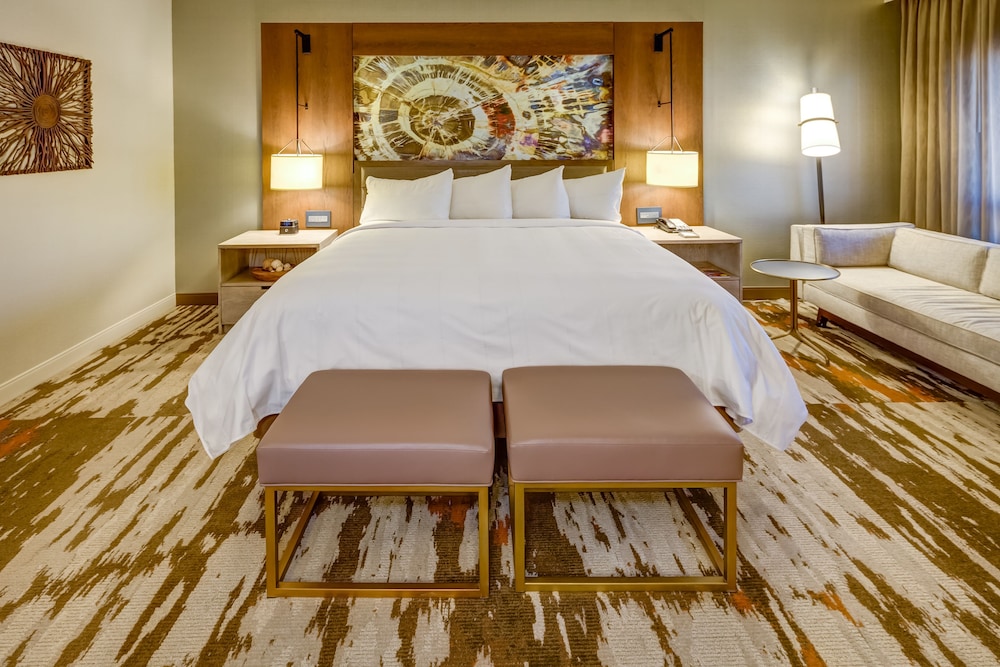 Hilton Denver City Center 34/89