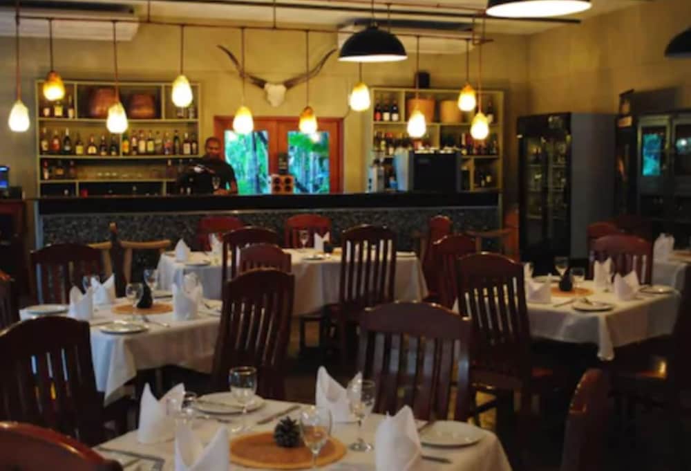 Willows Boutique Hotel 16/27