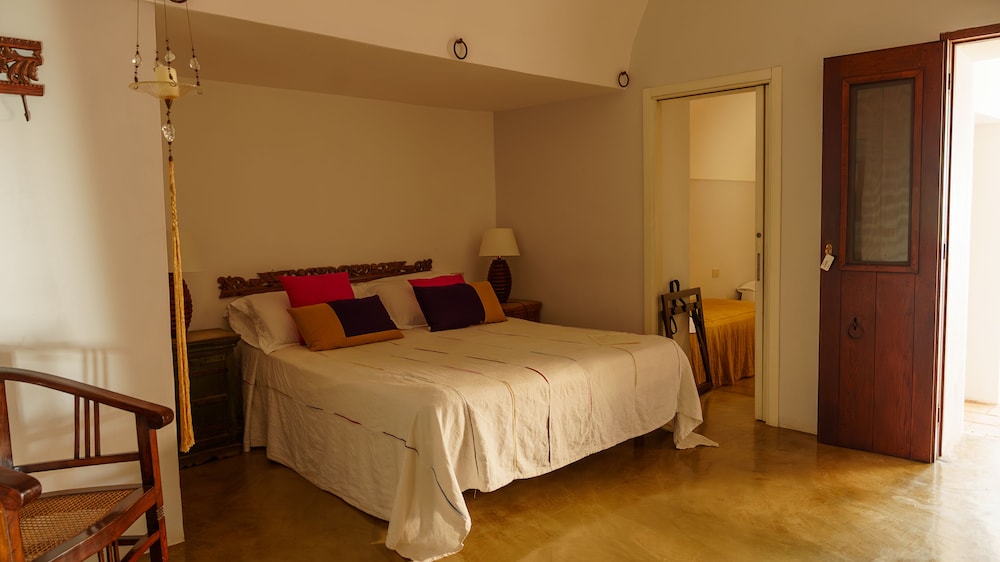 COMFORT, DOUBLE BED