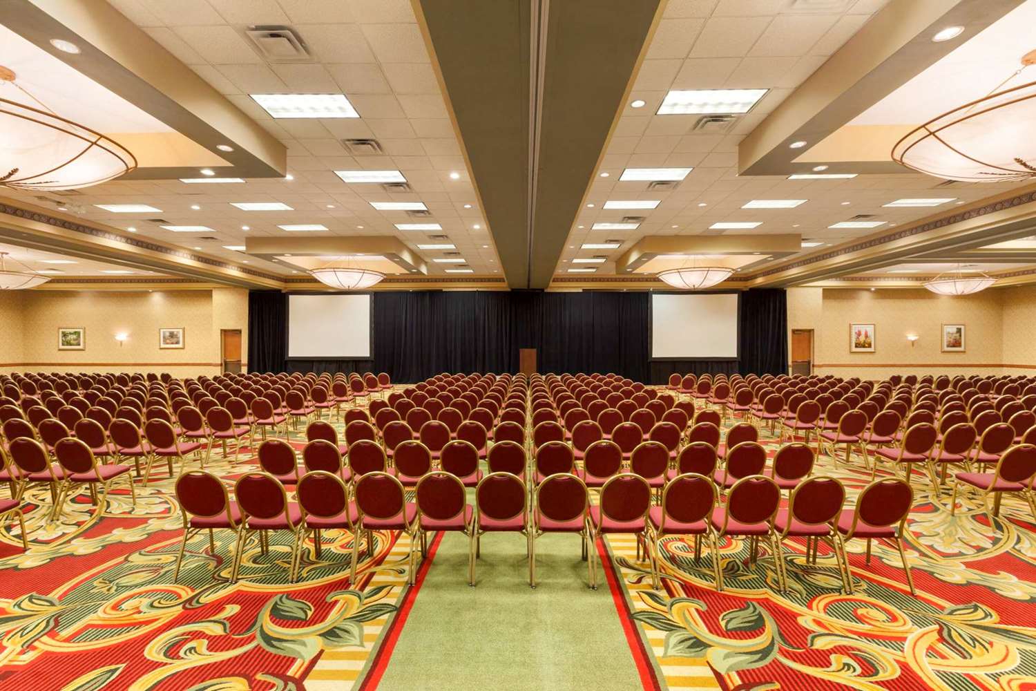 Radisson Hotel Cedar Rapids, IA 29/33