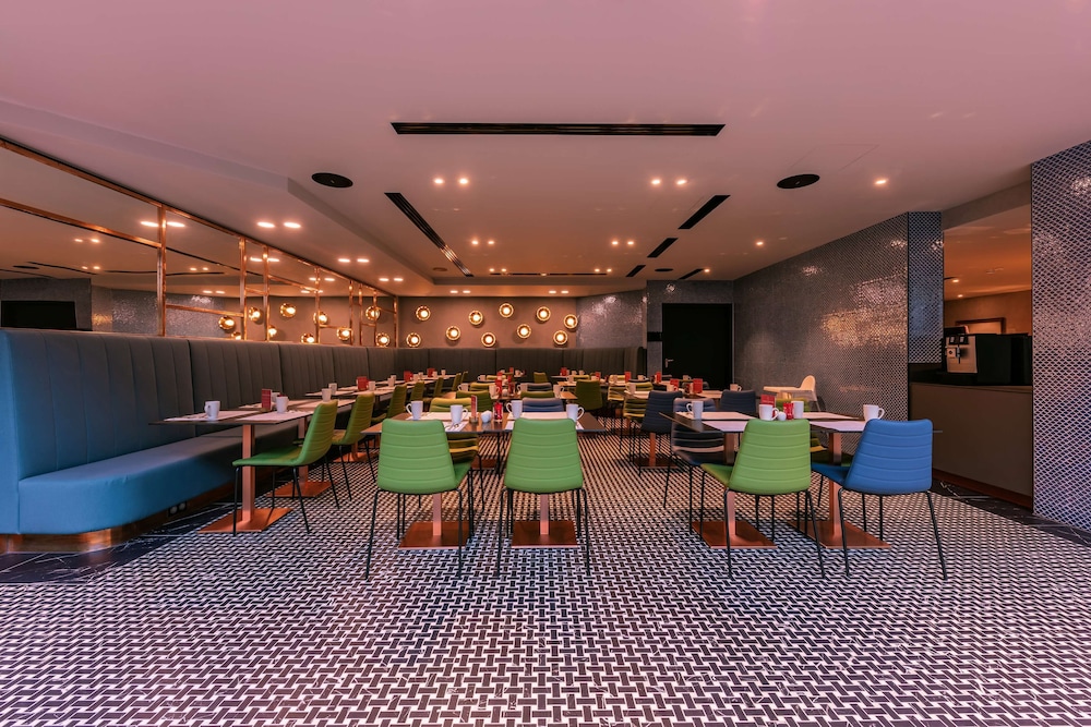 Barcelo Budapest 42/55