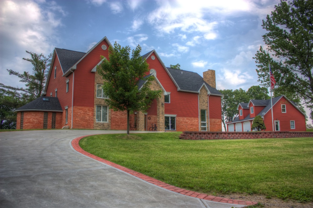 Up Up and Away Lodging 11/14