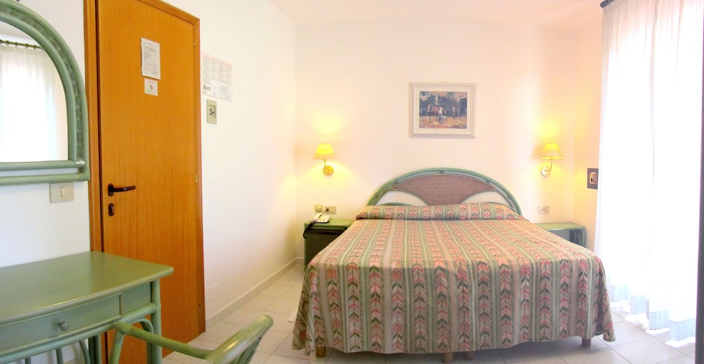 Hotel Montemerlo 21/50