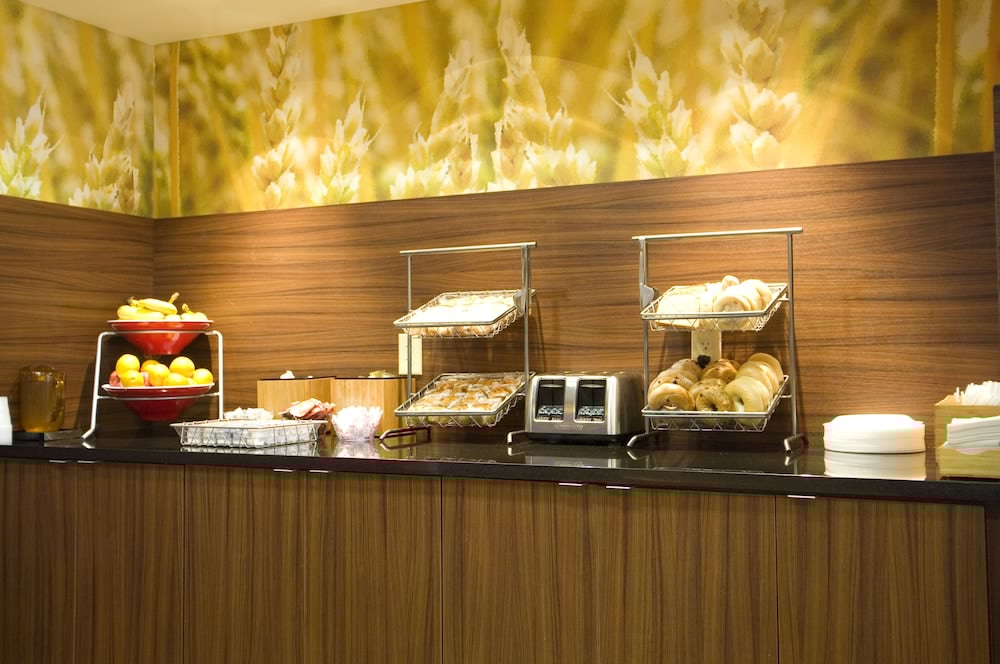 Fairfield Inn Suites By Marriott Chesapeake Suffolk 41/52