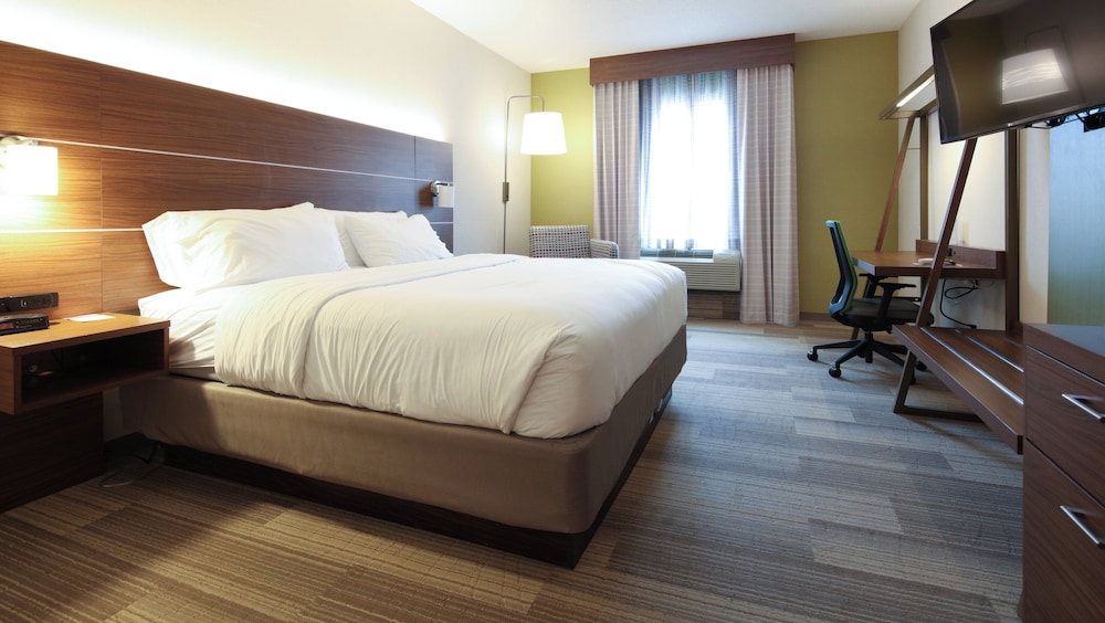 Holiday Inn Express Hotel Suites Cincinnati Se Newport 24/70