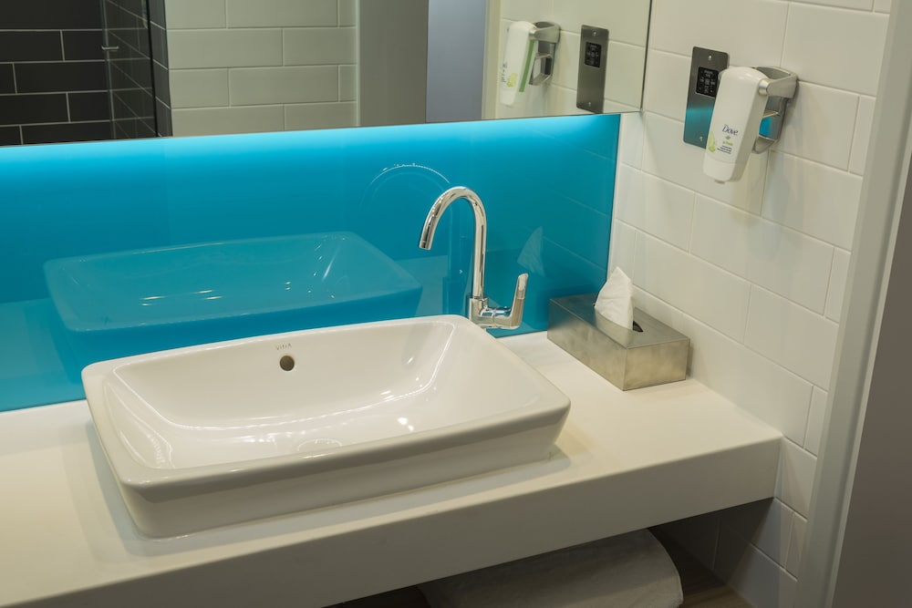 Holiday Inn Express St. Albans - M25, Jct.22 23/76