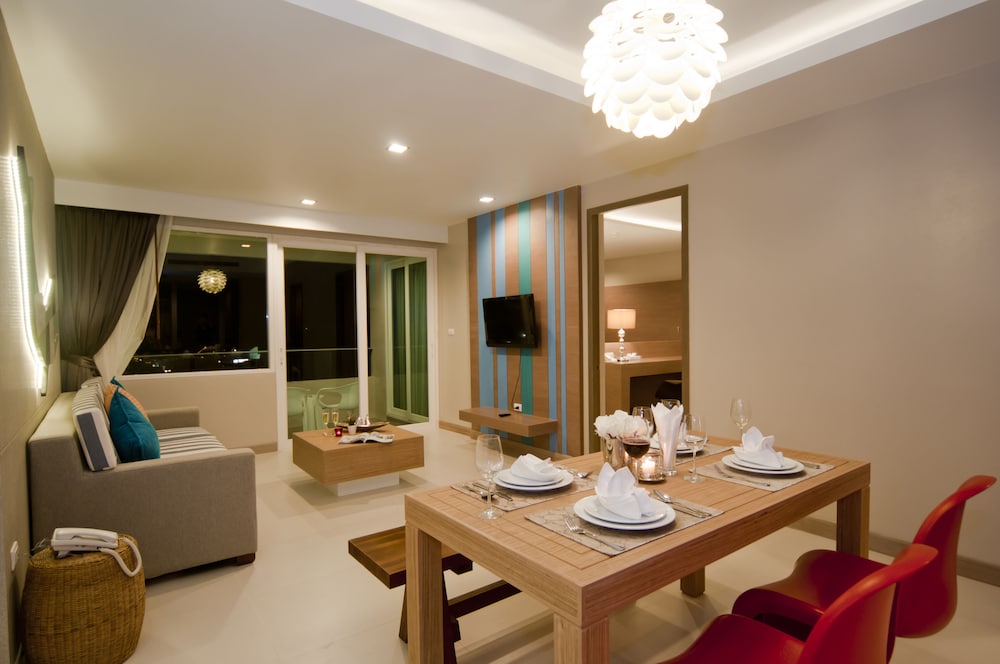 Ratana Apart Hotel At Kamala 48/50