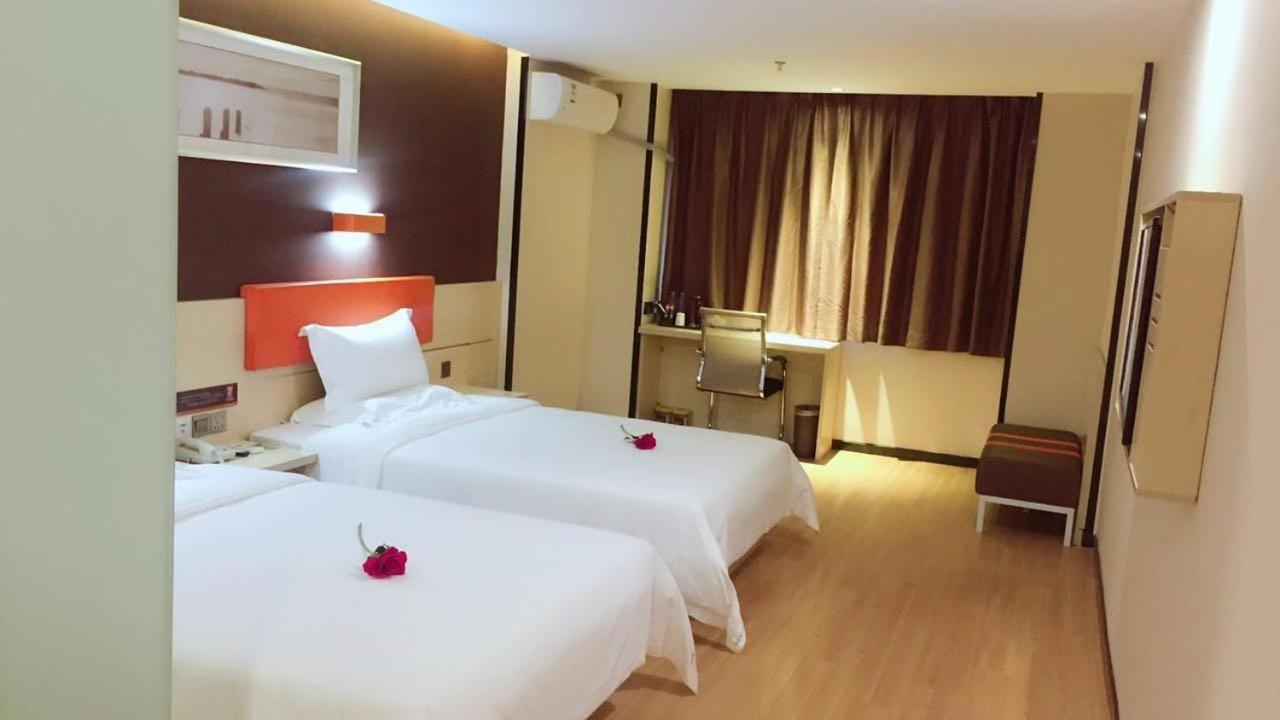 7 Days Premium (Shenzhen Songgang Yanchuan) 23/41