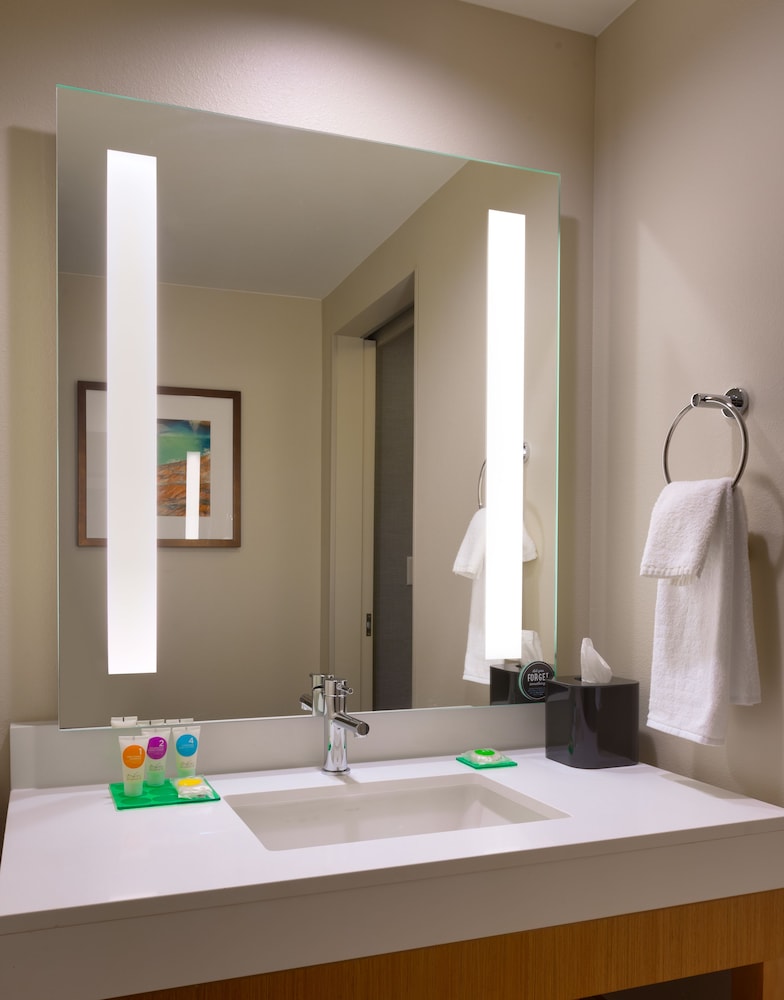 Hyatt Place St George 44/45