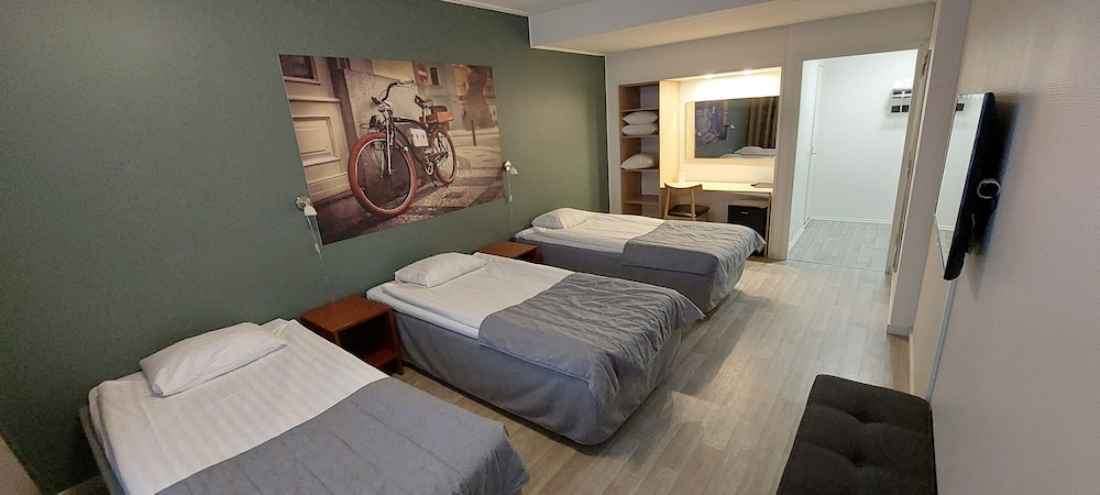 rooms