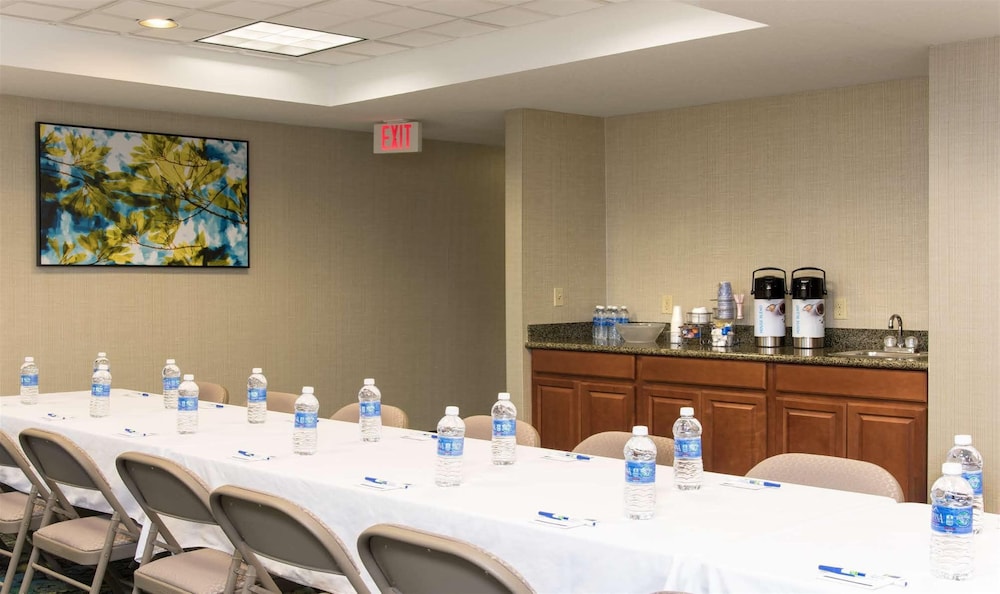 Holiday Inn Express Hotel And Suites Danville 40/43