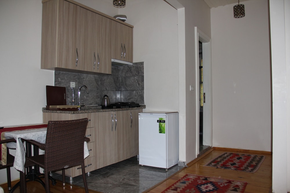 Jasmine Apartment 45/55
