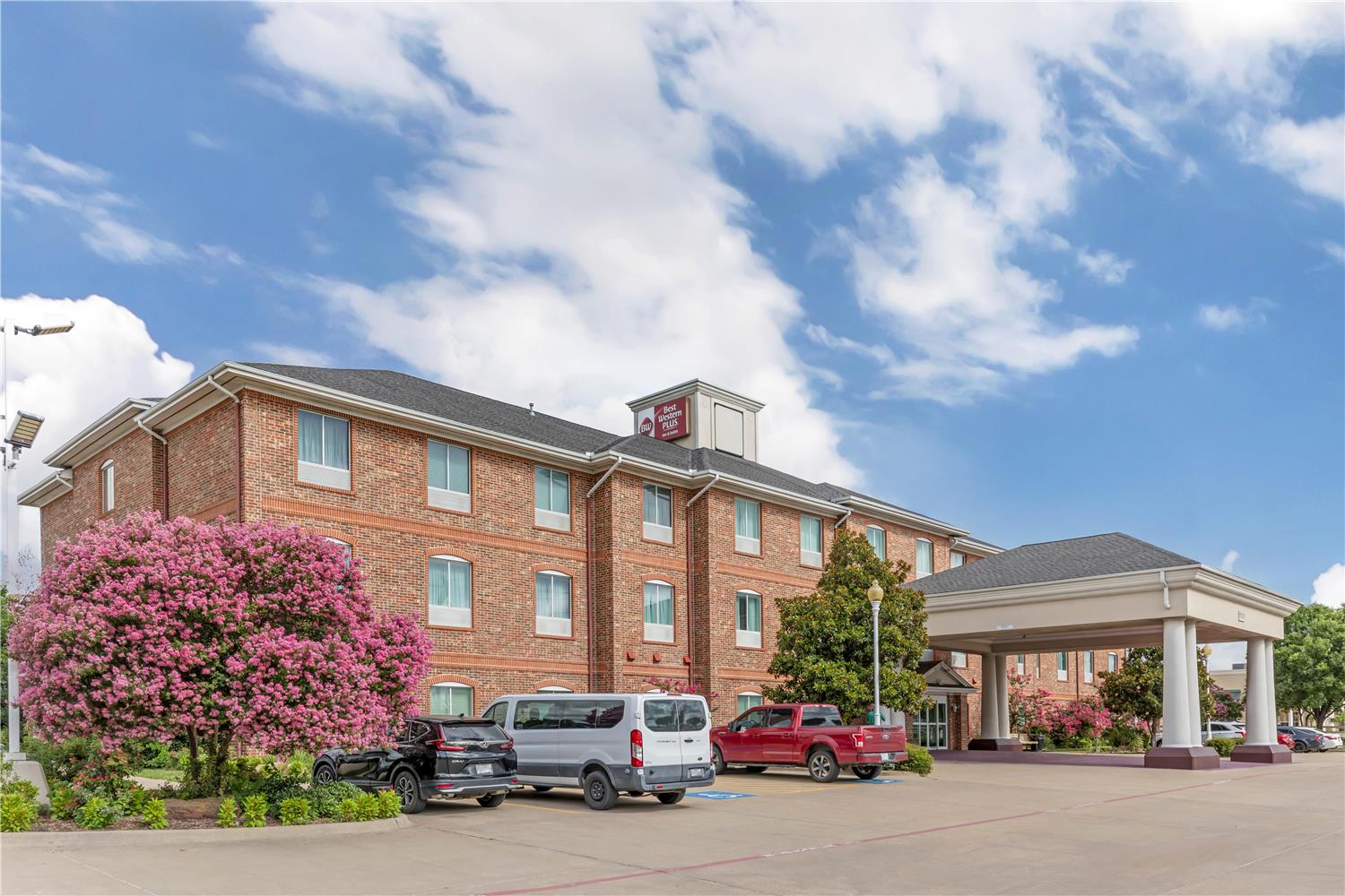 Best Western Plus Waxahachie Inn and Suites 12/13