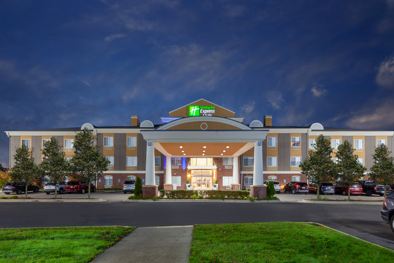 Holiday Inn Express Hotel Suites Woodhaven 2/59