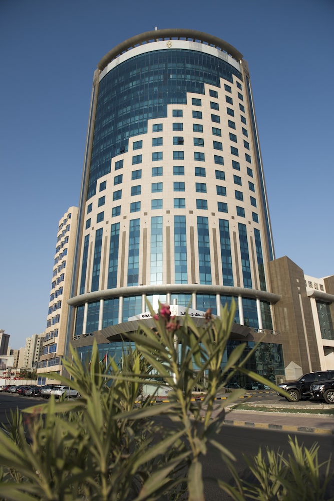 Kuwait Grand Hotel 5/64