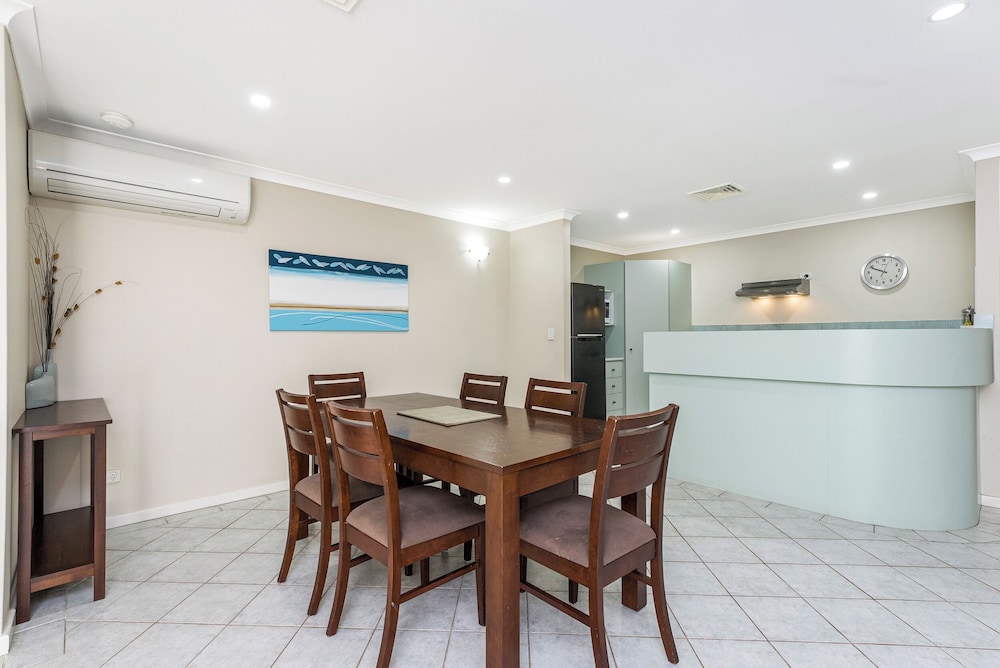 MANDURAH QUAY RESORT 57/72