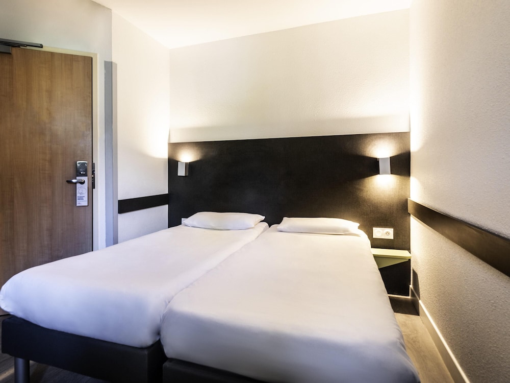 Ibis Budget Lyon L Isle D Abeau 27/62