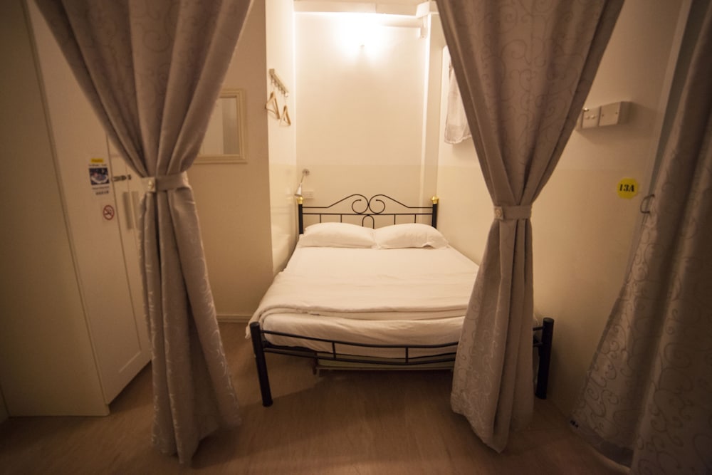 Blanc Inn 38/50