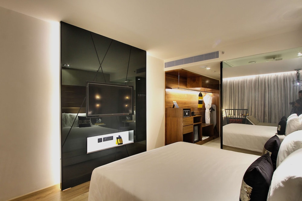 Radisson Bengaluru City Center 36/58