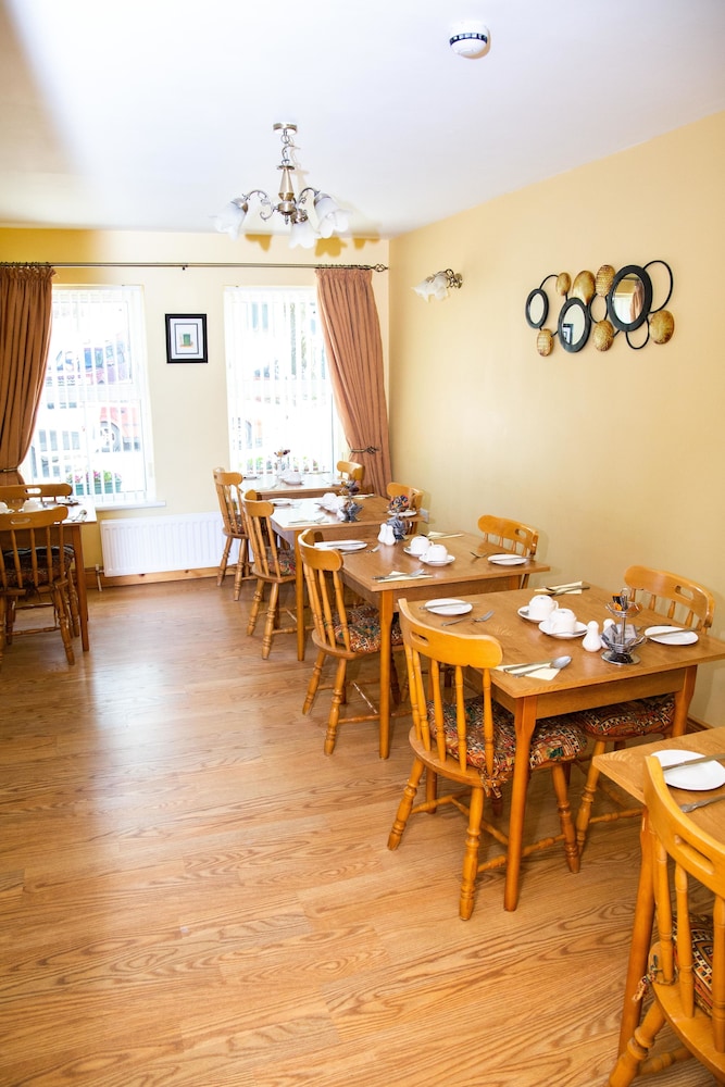 Groarty House Manor B B 45/65